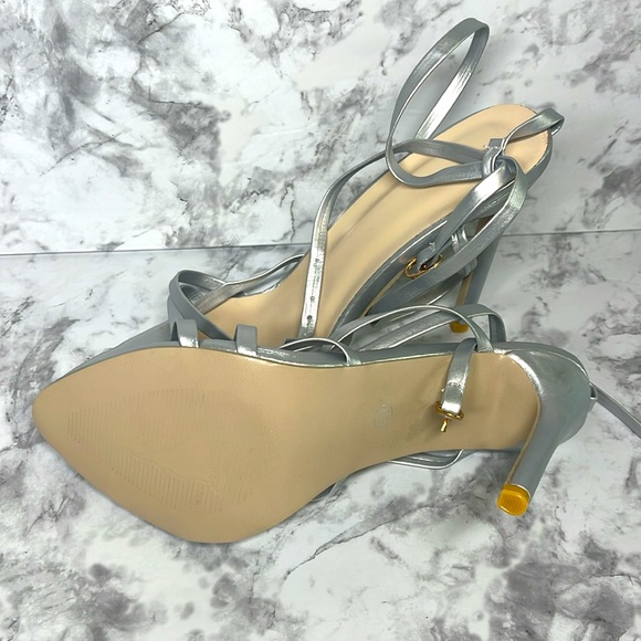 Strappy Heel Silver - Picture 3 of 7